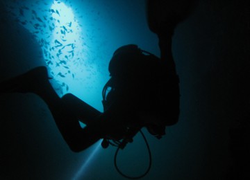Koh Ha cave diver
